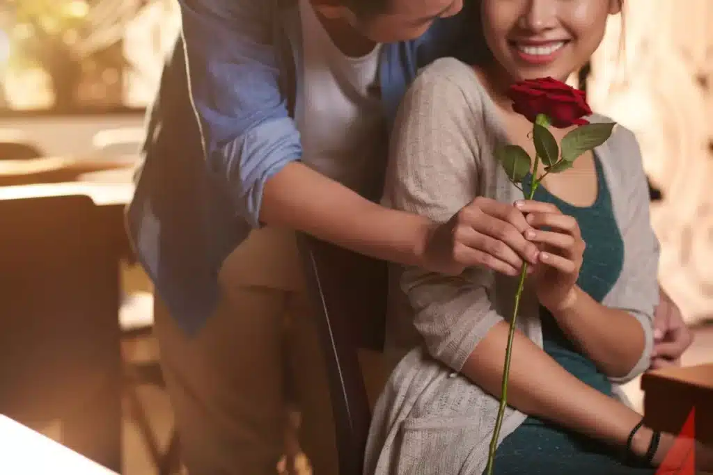 Cadeau rose rouge geste d'amour
