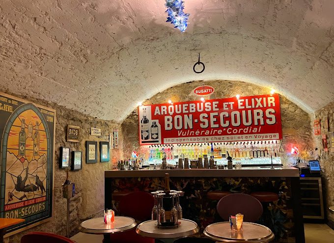Bar speakeasy historique : Le Bar de Bon-Secours