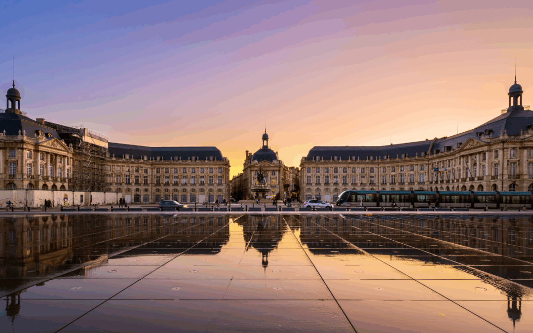 Quels sont les plus beaux spots pour admirer le coucher de soleil à Bordeaux en couple ?